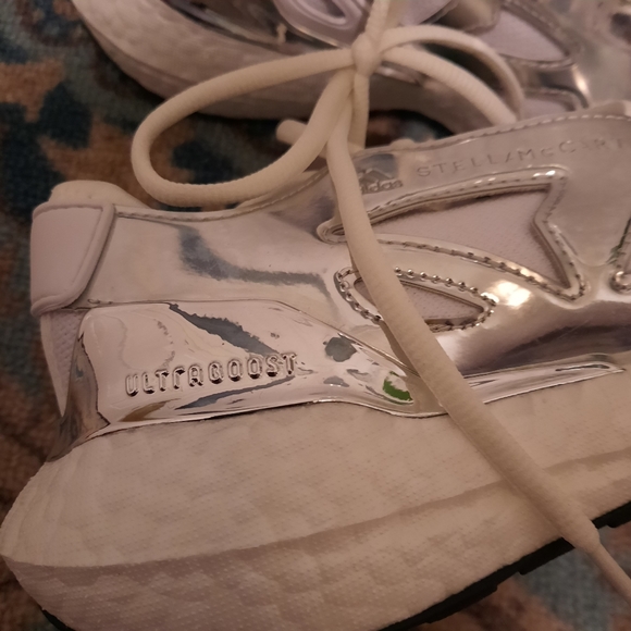 New Adidas by Stella McCartney Ultraboost 22 Sneakers - Picture 7 of 8